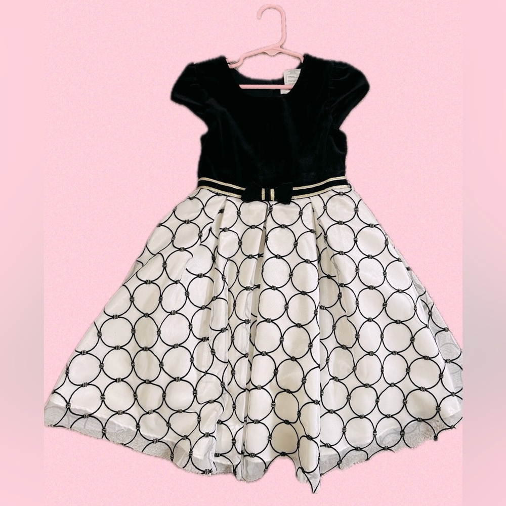 Black and white Jona Michelle dress size 5T